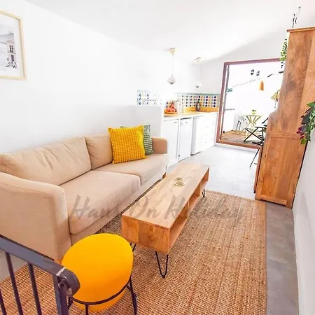 La Galeria, Traditional Townhouse In The Heart Of The Old Quarter Hansonholiday Apartment Frigiliana
